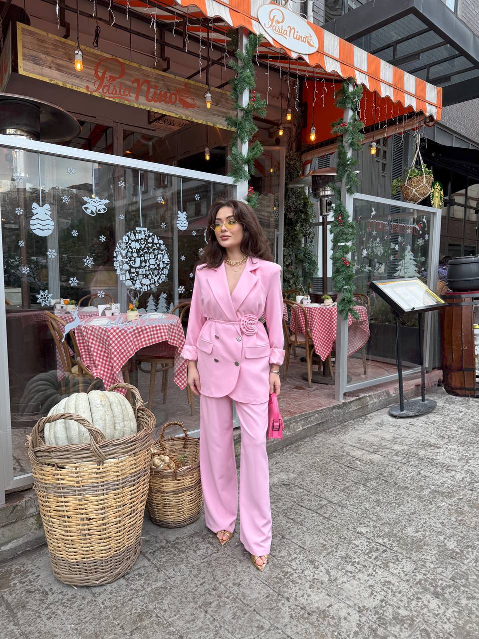 Zarif Düğmeli Gül Kemerli Kadın Blazer Ceket ve Palazzo Pantolon Takım