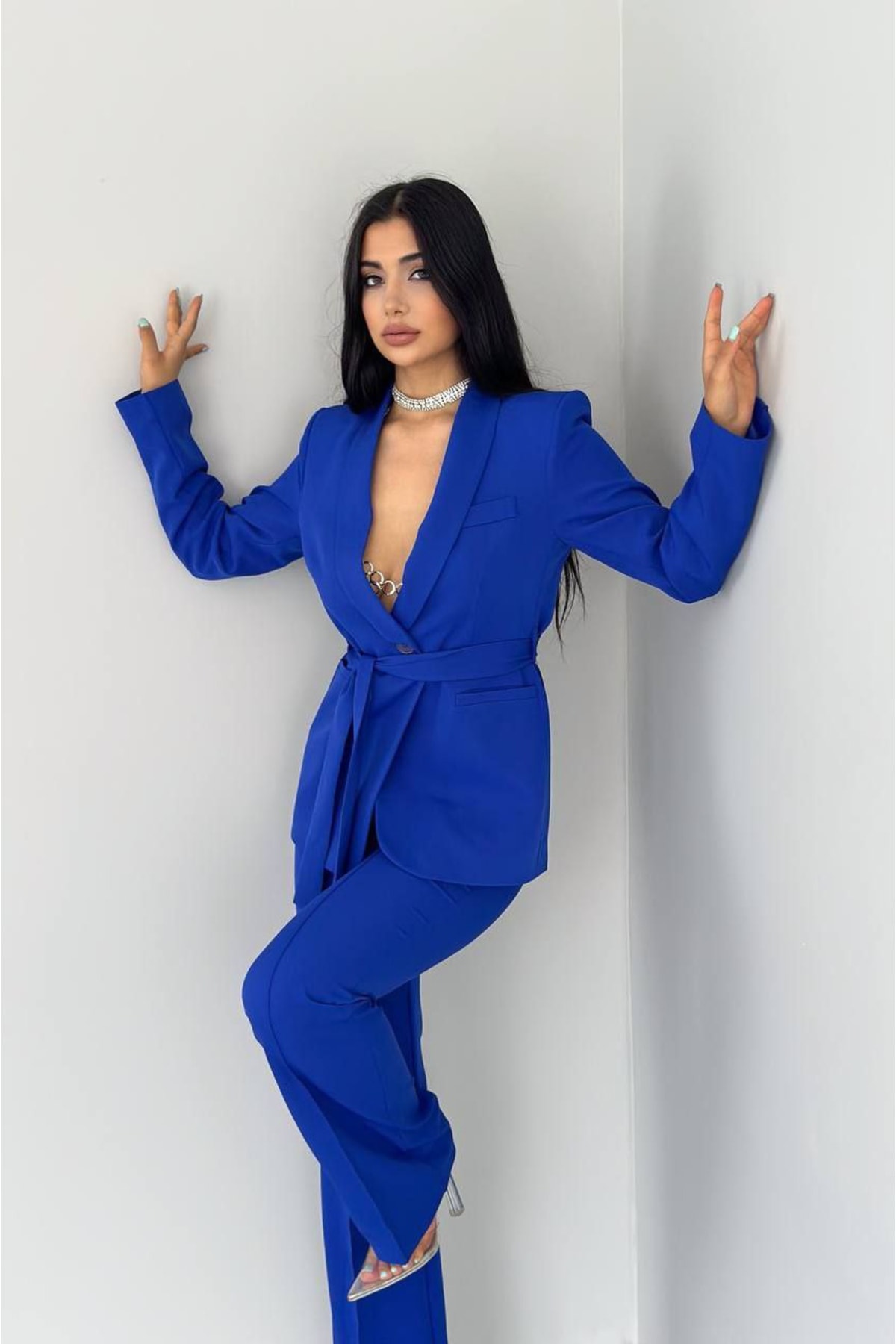 Kadın Bağlamalı Sahte Cepli Kemerli Şal Yaka Blazer Ceket Boru Paça Esnek Pantolon Takım Elbise - Görsel 2